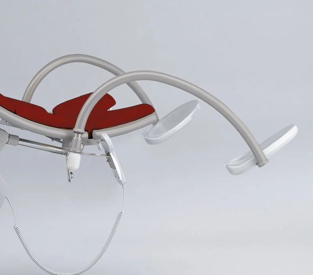 09515672_Fussst-utzen-arco-114-6  Ein Paar Fußstützen mit Handgriffbügel (für arco 100 / 200)