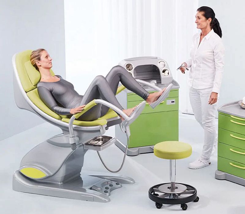 arco 100 Gynäkologischer Untersuchungsstuhl arco 100 Gynäkologischer Untersuchungsstuhl